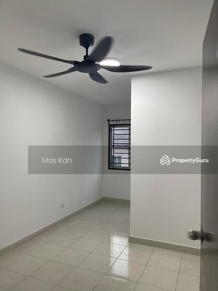 Untuk Disewa - Pasir gudang double storey Renovation unit