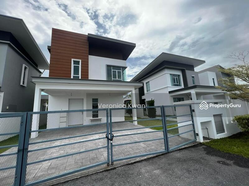 Sendayan!! Sendayan!! Sendayan!! Sendayan!! Sendayan!!, Seremban