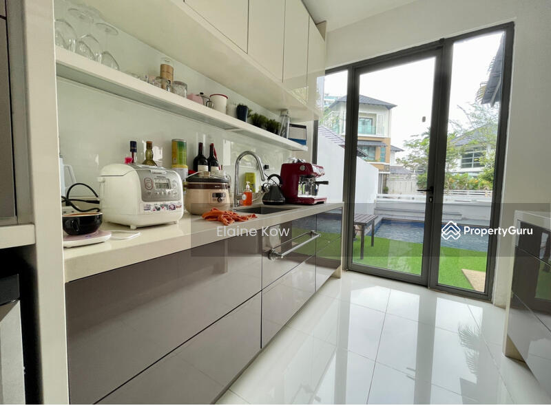For Sale - Villa Saujana