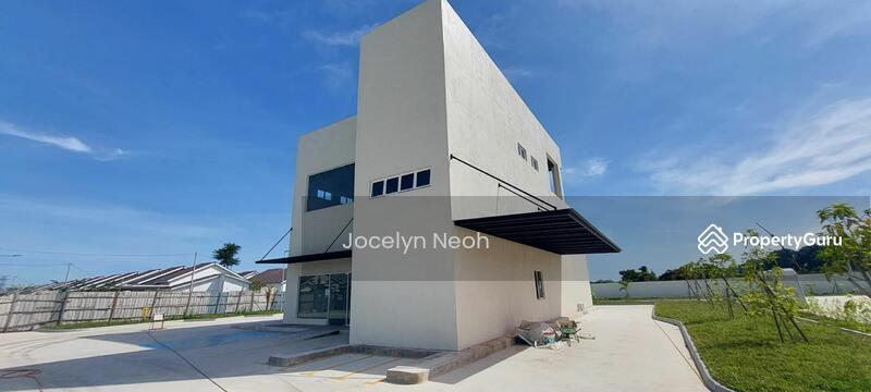 For Rent - Retail space at Lunas