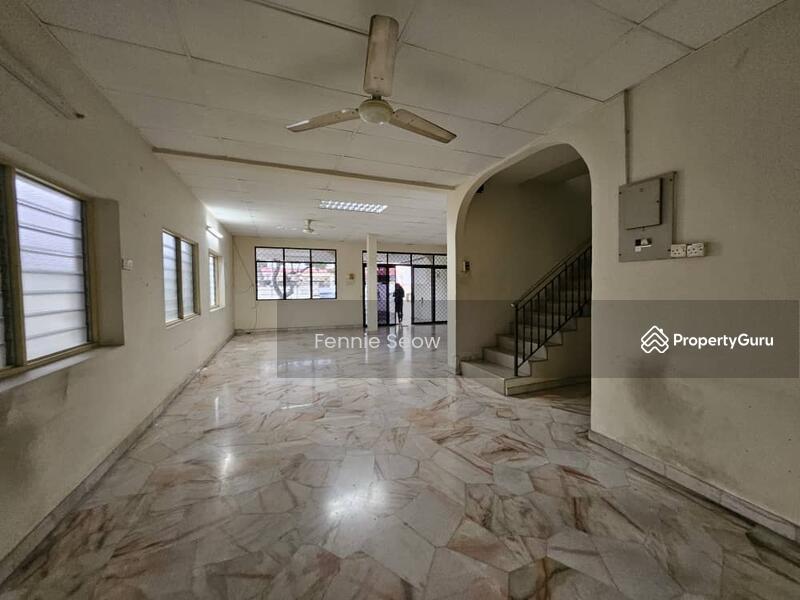 Rumah Berkembar untuk Dijual di Taman Green Lane (Jelutong) - Fennie Seow - PropertyGuru.com.my