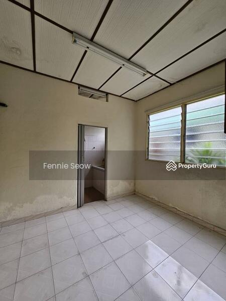 Rumah Berkembar untuk Dijual di Taman Green Lane (Jelutong) - Fennie Seow - PropertyGuru.com.my