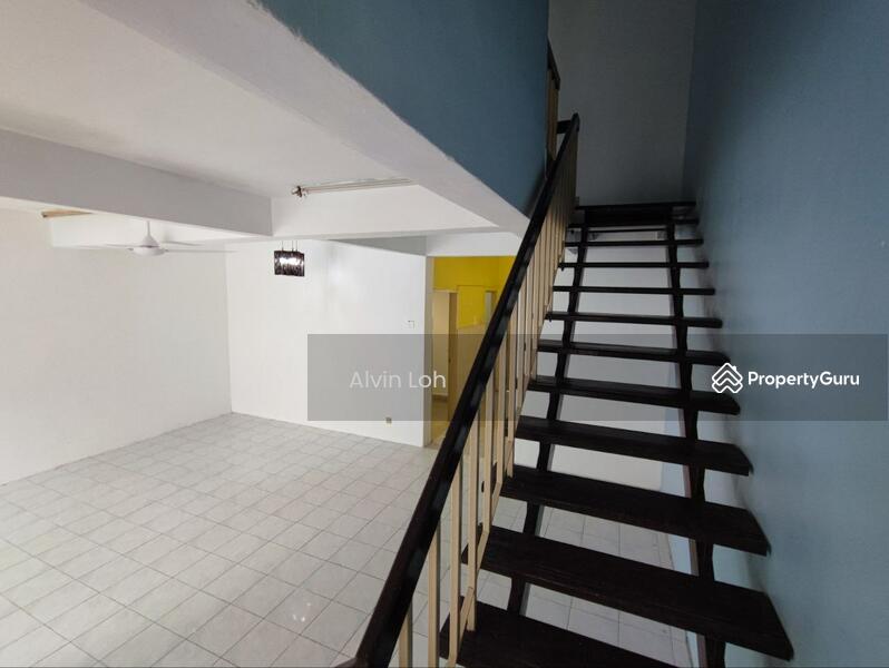 Rumah Teres untuk Dijual di Taman Bukit Kinrara (Bandar Kinrara) - Alvin Loh - PropertyGuru.com.my