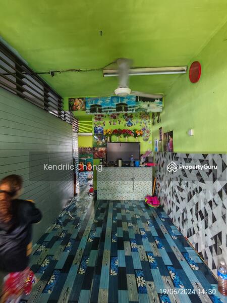 Untuk Dijual - Balakong Freehold 1.5 storey landed house in Jalan Taming Sari 1