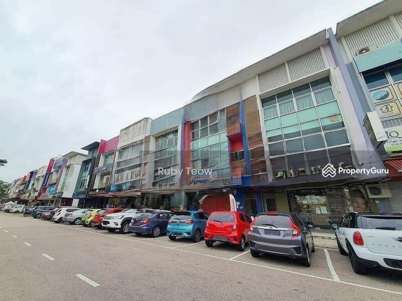 Bandar Dato Onn 3 Sty Shop Lot (Tenanted) For Sale, Jalan Perjiranan