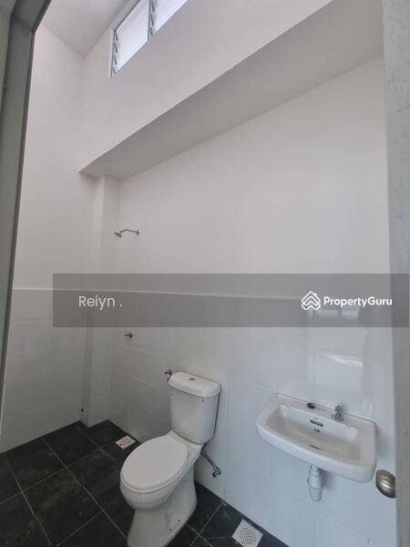 Untuk Dijual - SEMI-D BARU meru setingkat freehold