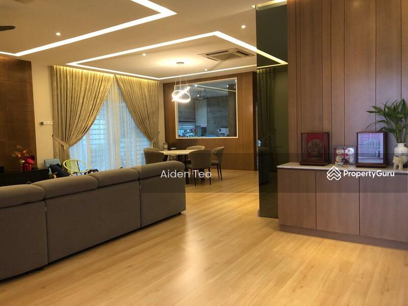 For Sale - Taman Saujana Heights