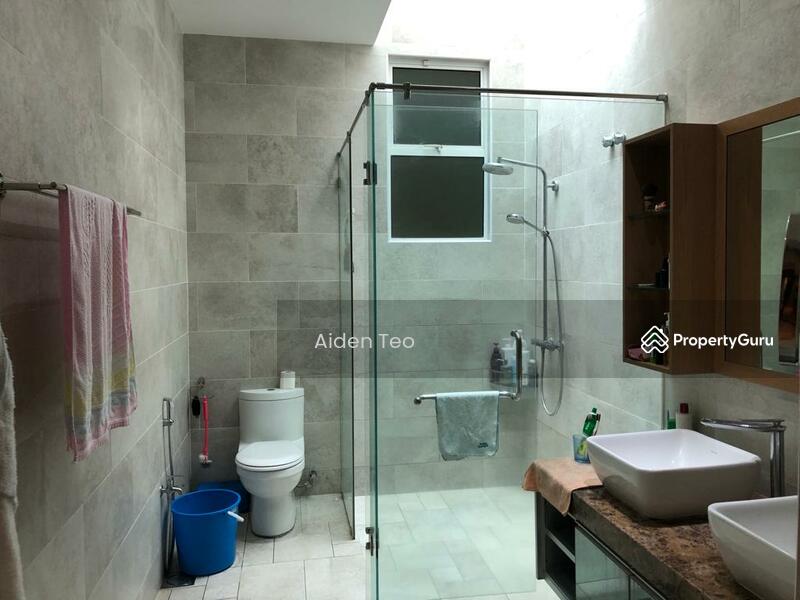 For Sale - Taman Saujana Heights