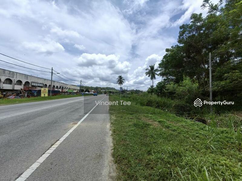 For Sale - 4.5 Acres Freehold Development Land Mainroad Titi Jelebu Klawang