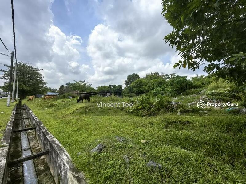 Untuk Dijual - 4.25 Acres Freehold Zoned Residential Land Padang Jawa Shah Alam