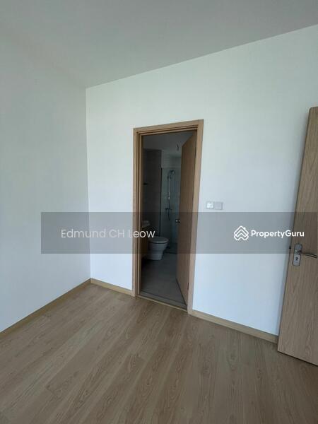 For Sale - Baron Residence @ Lake City
