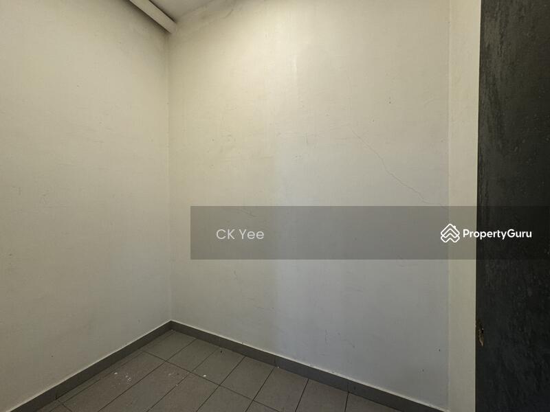 Taman Esplanad, Jln Jalil Perkasa 18, Bukit Jalil, Kuala Lumpur, 5