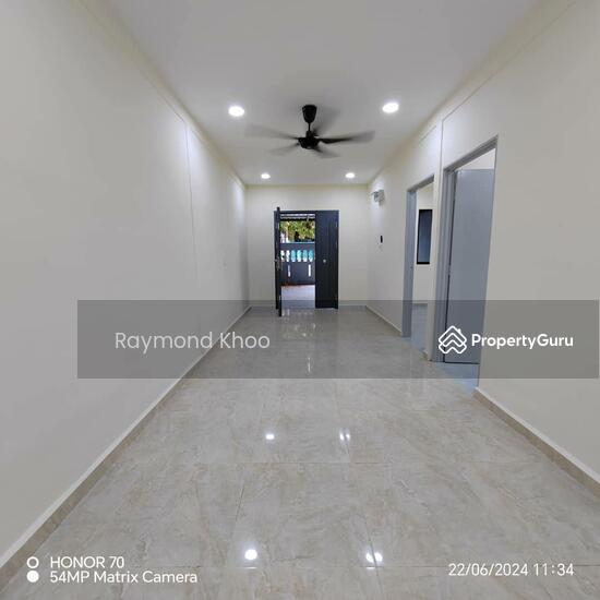 Taman Kulai Besar, Lorong Langsat, Kulai, Johor, 3 Bedrooms, 1119 sqft