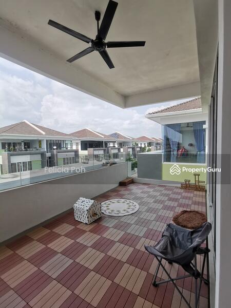 Untuk Dijual - 3 Storey Semi-D With Lift - Sentinelle Ville (Villa Sentri), Bukit Martajam
