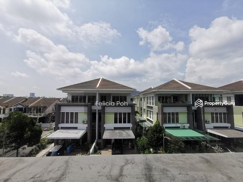 Untuk Dijual - 3 Storey Semi-D With Lift - Sentinelle Ville (Villa Sentri), Bukit Martajam