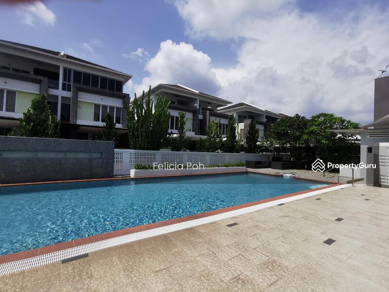 Untuk Dijual - 3 Storey Semi-D With Lift - Sentinelle Ville (Villa Sentri), Bukit Martajam