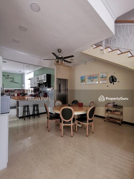 Untuk Dijual - 3 Storey Semi-D With Lift - Sentinelle Ville (Villa Sentri), Bukit Martajam