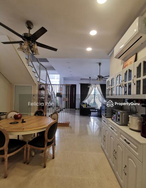 Untuk Dijual - 3 Storey Semi-D With Lift - Sentinelle Ville (Villa Sentri), Bukit Martajam