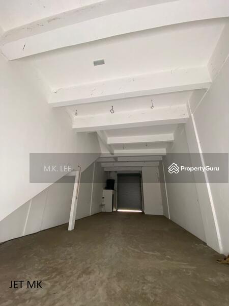 For Rent - Aman Perdana 3 Storey Link Factory Warehouse 25x80, Facing Main Road, Kapar