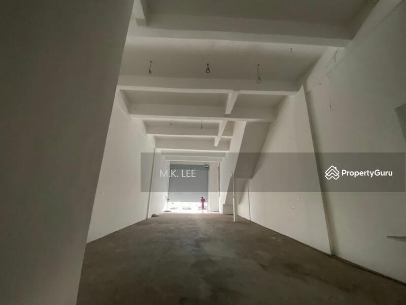 For Rent - Aman Perdana 3 Storey Link Factory Warehouse 25x80, Facing Main Road, Kapar