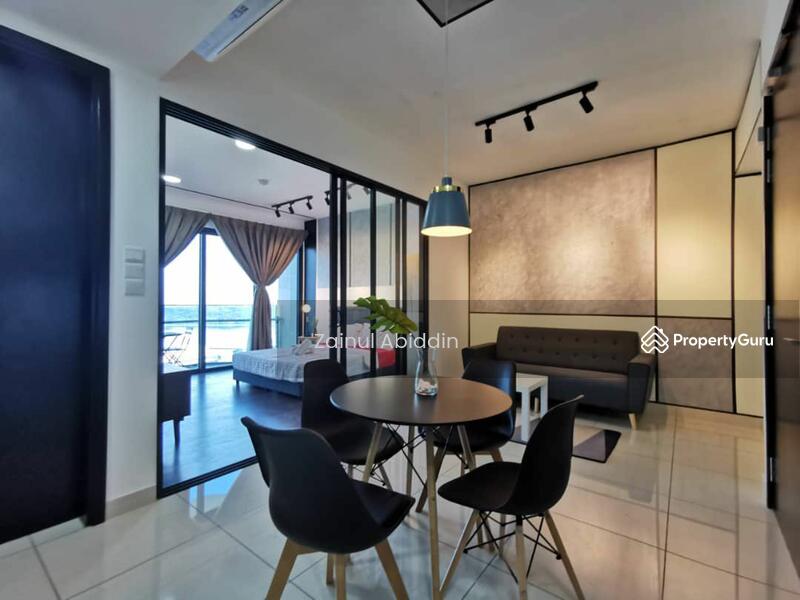 Almas Suites Puteri Harbour, Persiaran Laksamana Off Jalan Laksamana