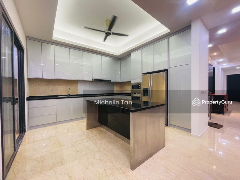 Untuk Disewa - Idamansara