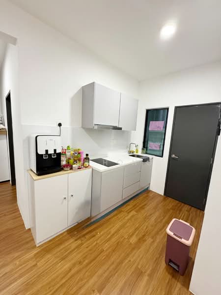 Kondominium untuk Disewa di Armani Residence - FM Hong - Kitchen - PropertyGuru.com.my