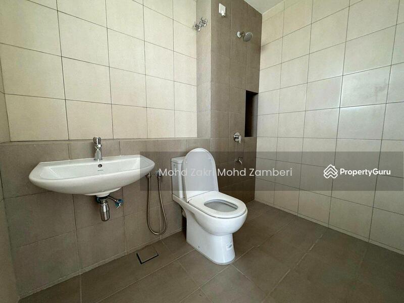 2-storey Terraced House for Sale in Bandar Bukit Tinggi (Klang) - Mohd Zakri Mohd Zamberi - PropertyGuru.com.my