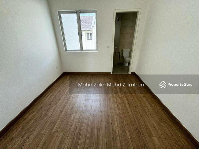 2-storey Terraced House for Sale in Bandar Bukit Tinggi (Klang) - Mohd Zakri Mohd Zamberi - PropertyGuru.com.my