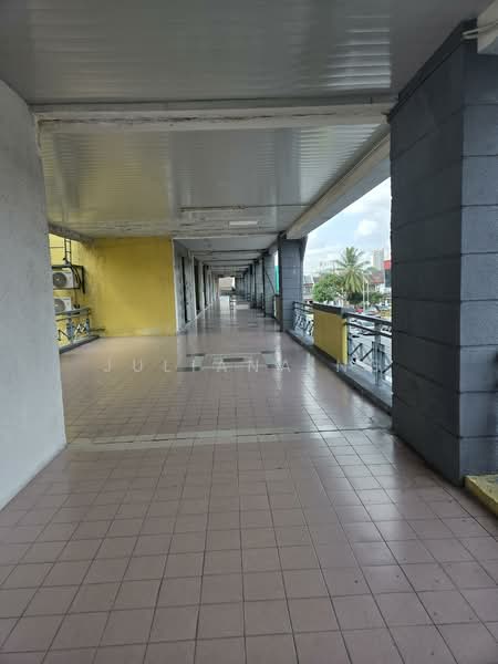 Kedai / Pejabat untuk Disewa di Taman Mayang (Petaling Jaya) - Juliana Ng - PropertyGuru.com.my