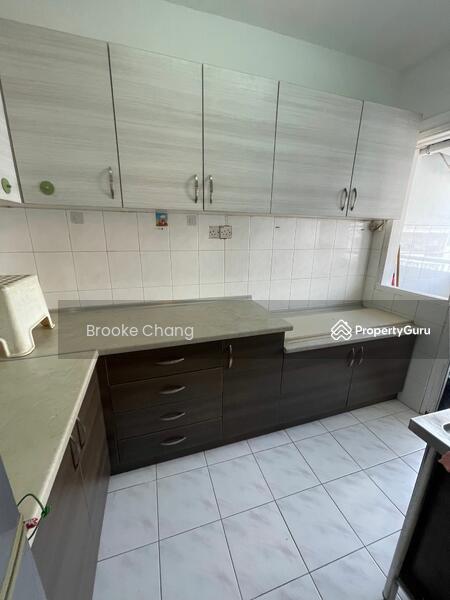 For Sale - Segar Apartments