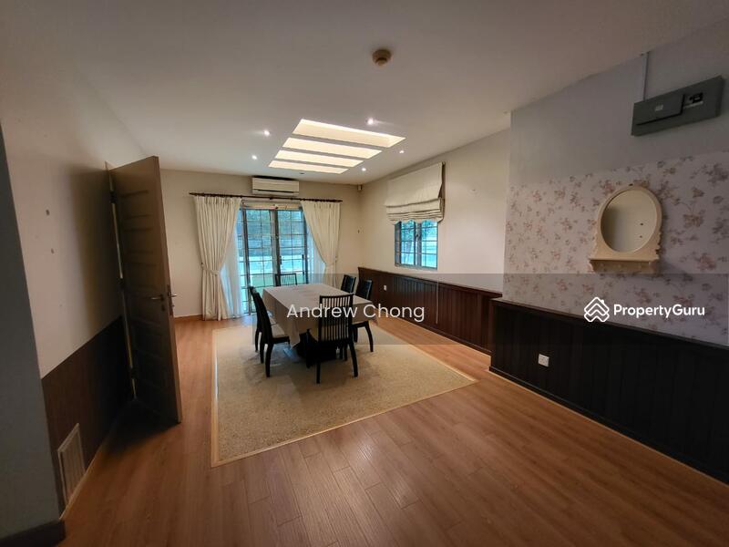 Corner lot house with large garden, Tanjung bungah semi d, Tanjung