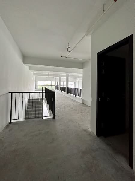 Kilang untuk Dijual di Taman Sains Selangor (Kota Damansara) - Pui Ling Lee - Interior - PropertyGuru.com.my