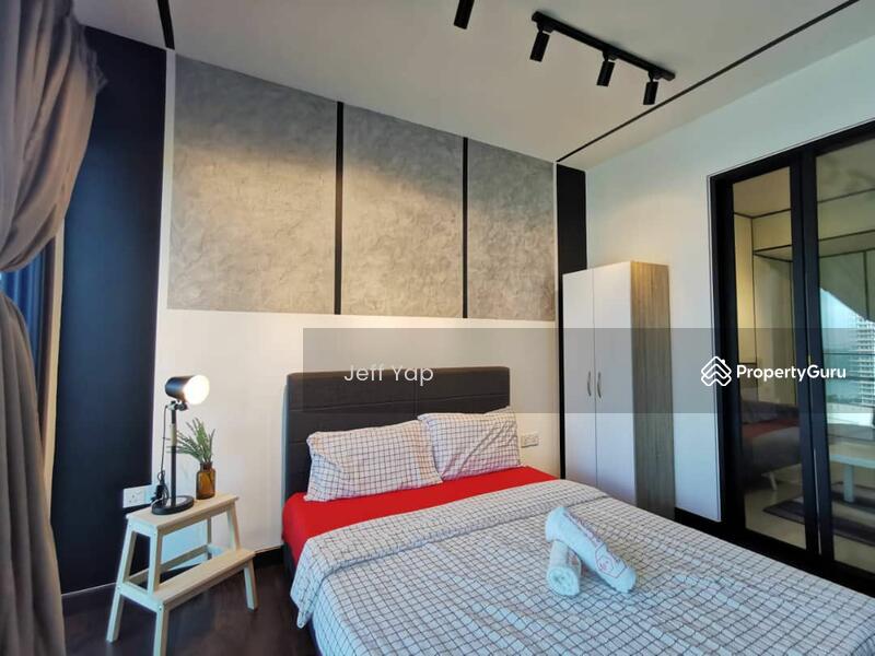 Almas Suites Puteri Harbour, Persiaran Laksamana Off Jalan Laksamana