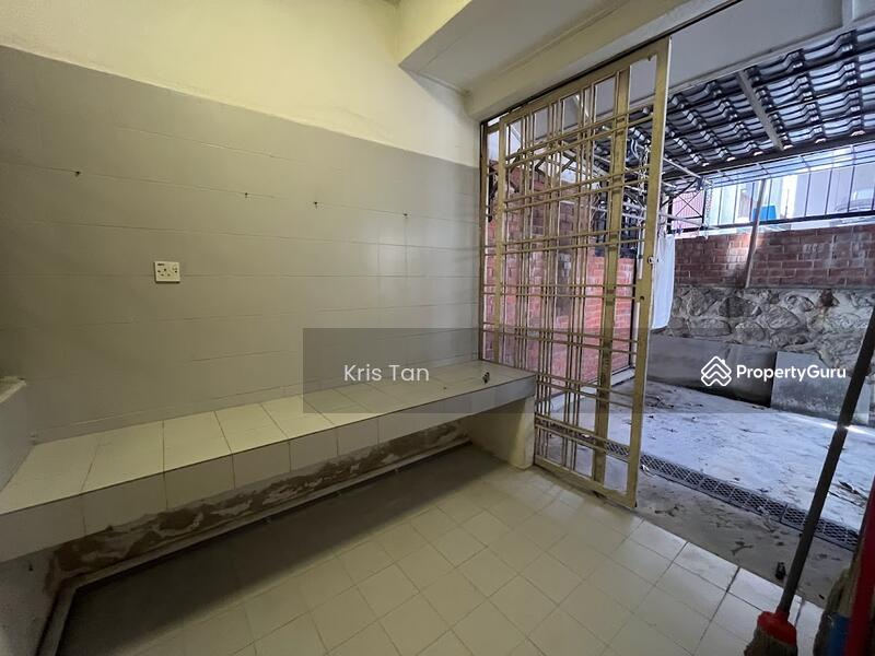 Untuk Dijual - Jalan SL4