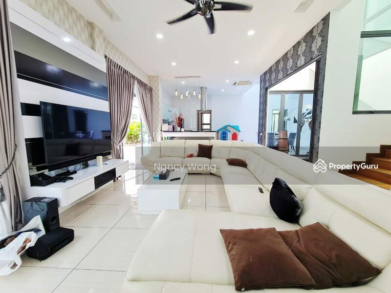 For Sale - Cyberjaya 35x80 【Extra Land 18Ft】RM375k Full Loan