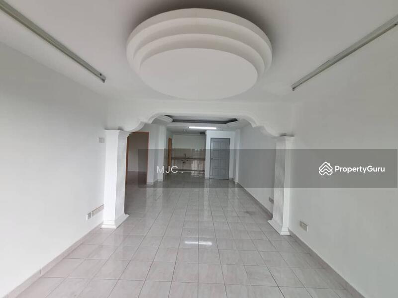 Mount Karunmas, Jalan Karunmas 5, Taman Desa Karunmas, Balakong