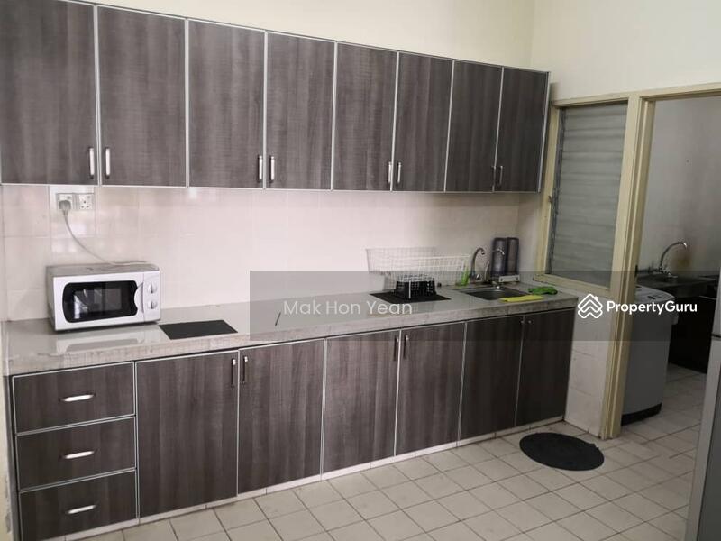 Untuk Disewa - Suriamas