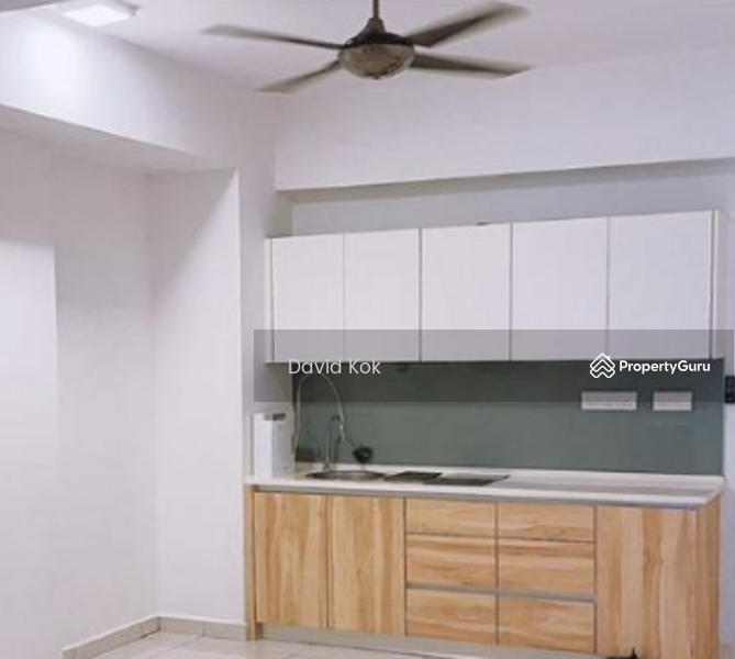 For Sale - Avenue D'Vogue