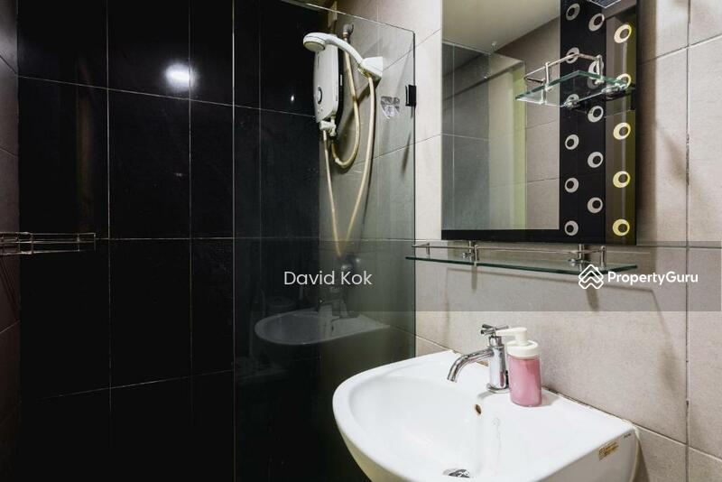 For Sale - Avenue D'Vogue