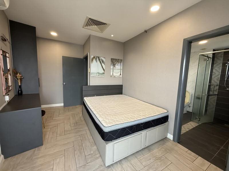 Service Residence for Rent at SOHO @ Empire City - Alan Chia - Bedroom - PropertyGuru.com.my