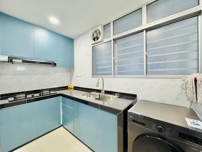 Pangsapuri untuk Disewa di Residensi Brickfields - Erin Yusof - Kitchen - PropertyGuru.com.my