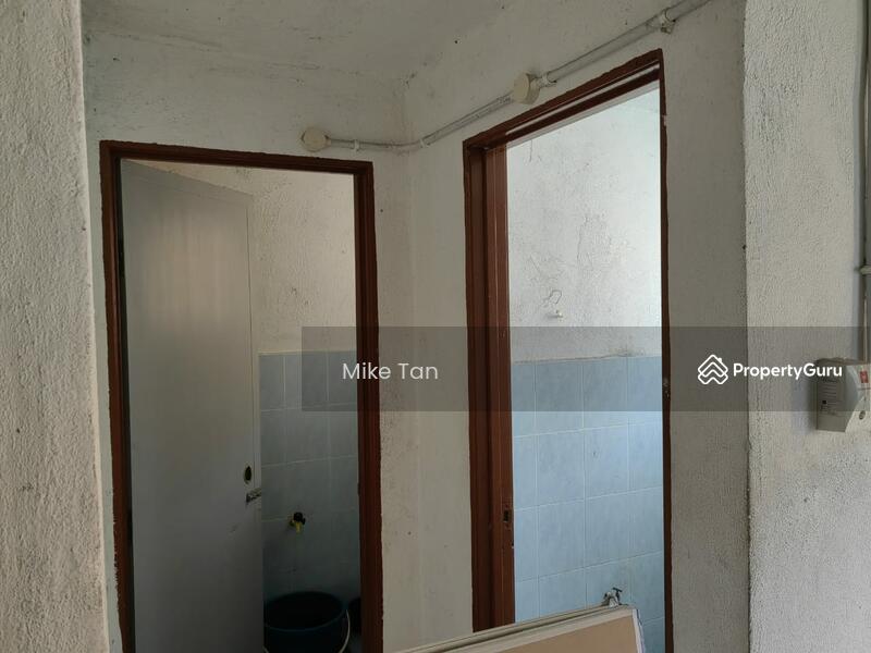 For Sale - Pusat Perniagaan Suria Nilai 3