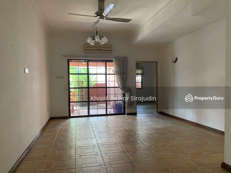 Rumah Teres 2 Tingkat untuk Dijual di Bukit Jelutong (Shah Alam) - Khairil Anwar Sirajudin - PropertyGuru.com.my