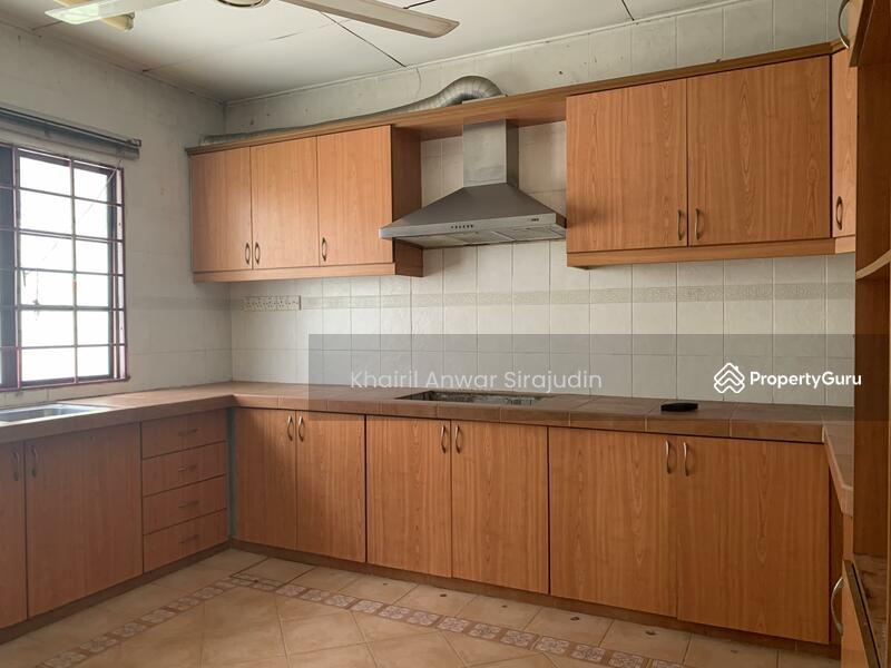 Rumah Teres 2 Tingkat untuk Dijual di Bukit Jelutong (Shah Alam) - Khairil Anwar Sirajudin - PropertyGuru.com.my
