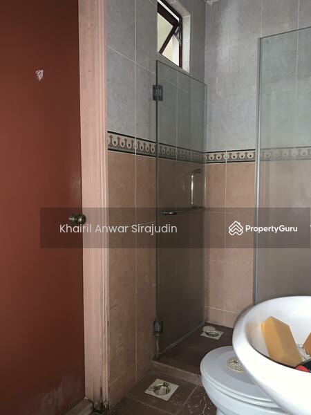 Rumah Teres 2 Tingkat untuk Dijual di Bukit Jelutong (Shah Alam) - Khairil Anwar Sirajudin - PropertyGuru.com.my