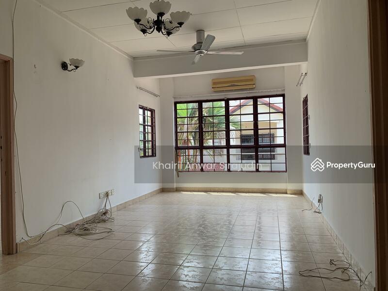 Rumah Teres 2 Tingkat untuk Dijual di Bukit Jelutong (Shah Alam) - Khairil Anwar Sirajudin - PropertyGuru.com.my
