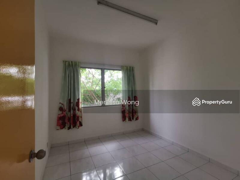 Kenanga Apartments (Pusat Bdr Puchong), Jalan Wawasan 2/3, Pusat