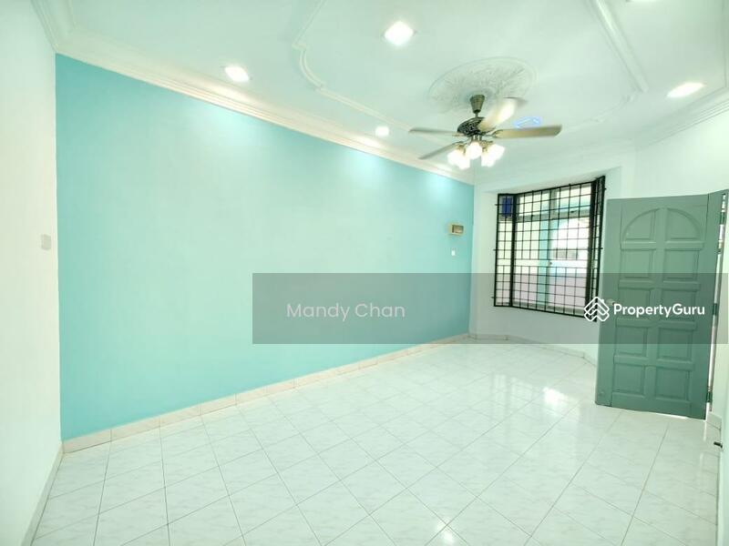 Skudai Taman Universiti Jalan Kemuliaan Single Storey Terrace House