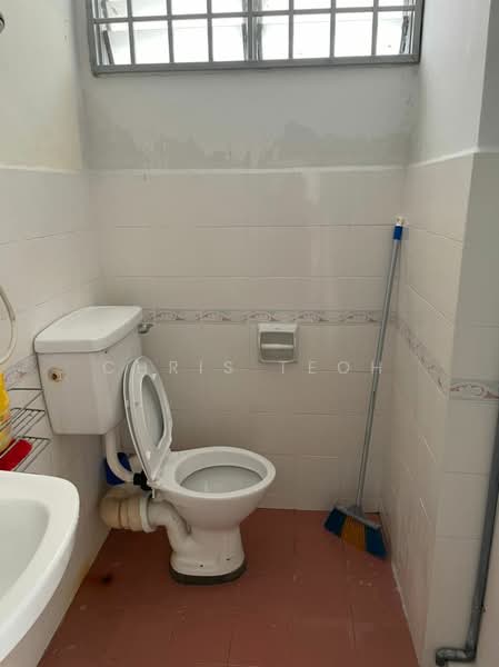 Kondominium untuk Dijual di Gambier Heights - Chris Teoh - Bathroom - PropertyGuru.com.my